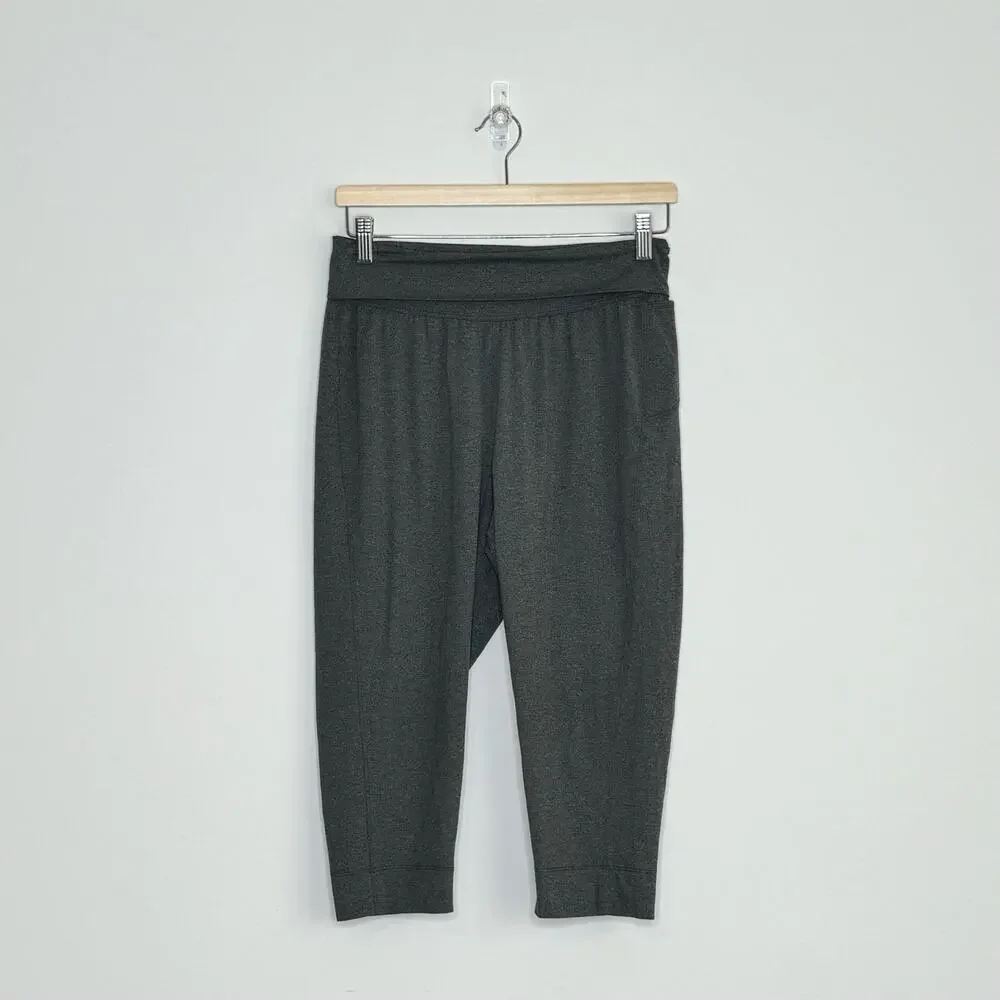 PATAGONIA | Trail Beta Capri Leggings | S